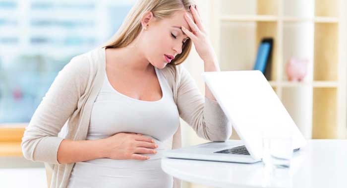 Как беременной женщине справиться с мигренью?