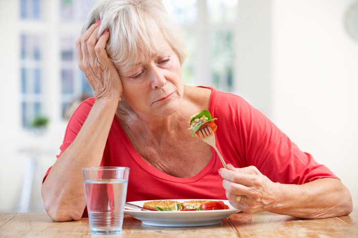 В чем причина головной боли после еды?