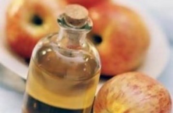 Как можно использовать яблочный уксус, чтобы справиться с варикозом?