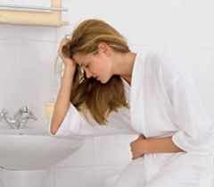 Почему возникает головная боль с тошнотой?