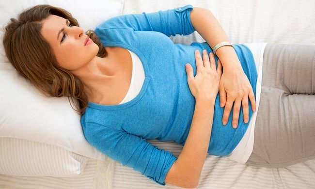 Почему болит низ живота через 1-2-3-4-5 месяцев после родов